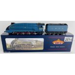 Bachmann 31-952 OO Gauge Mallard LNER with Valances Boxed P&P Group 1 (£14+VAT for the first lot and