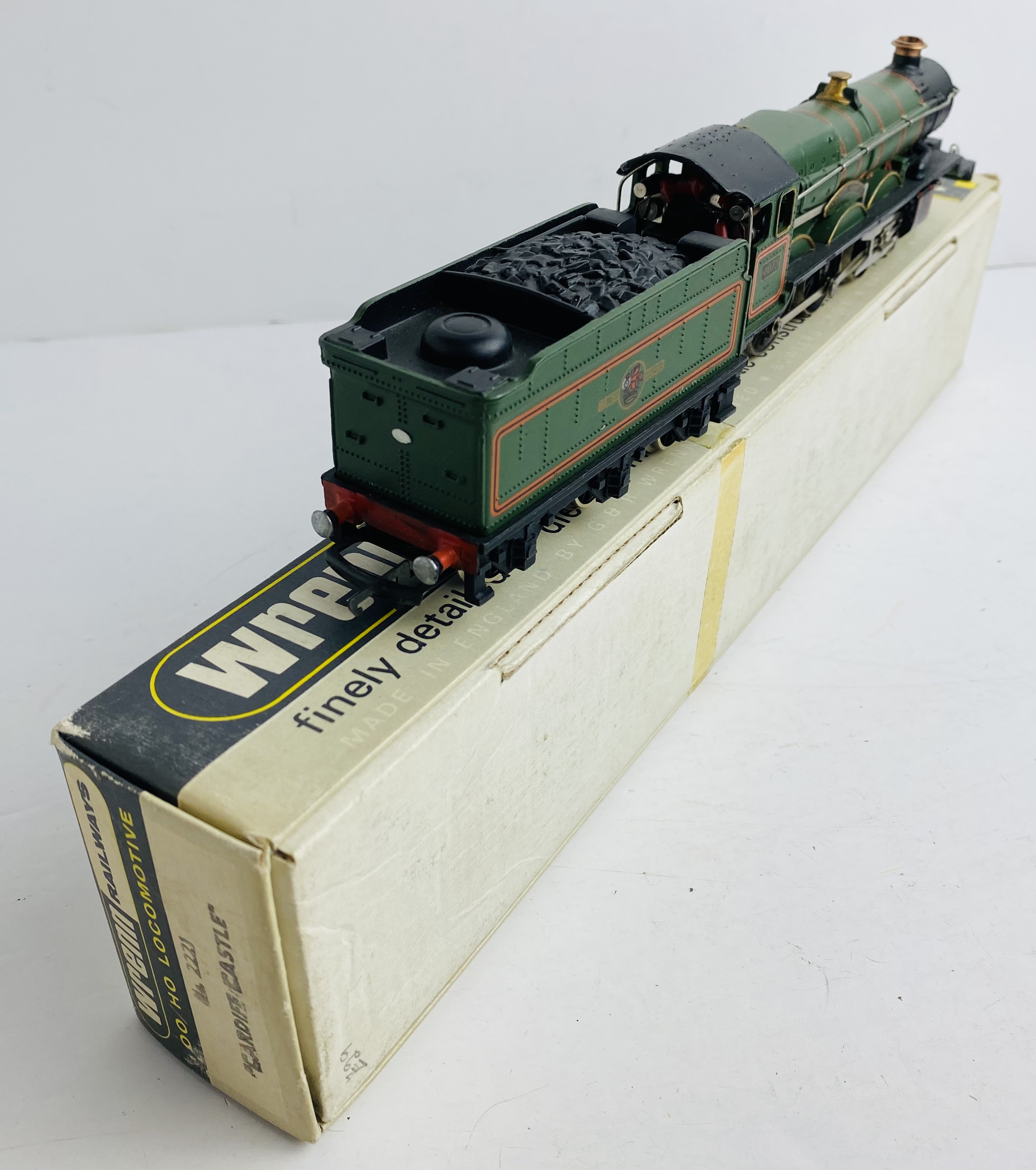 Wrenn OO Gauge 2221 Cardiff Castle - NEAR MINT in Excellent Box P&P Group 1 (£14+VAT for the first - Image 4 of 4