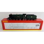 Hornby R2543 OO Gauge Warwick Castle Boxed P&P Group 1 (£14+VAT for the first lot and £1+VAT for