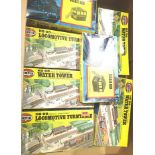 8x Airfix OO Gauge Building Kits Boxed - Contents Unchecked P&P Group 2 (£18+VAT for the first lot