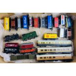 OO Gauge Rolling Stock with 2x Locomotives - All Unboxed P&P Group 3 (£25+VAT for the first lot