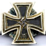 German WWII type Iron Cross 1st Class, screw back, in a fitted box. P&P Group 1 (£14+VAT for the