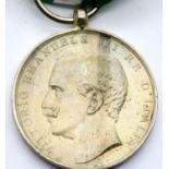 Italian type 1908 Messina Earthquake medal. P&P Group 1 (£14+VAT for the first lot and £1+VAT for