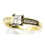 18ct gold ring set with diamonds, size O, 3.9g. P&P Group 1 (£14+VAT for the first lot and £1+VAT