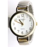 Ladies stainless steel Constant wristwatch with new battery. P&P Group 1 (£14+VAT for the first