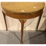 Folding antique oak circular card table with baize insert, D: 83 cm. Not available for in-house P&P