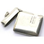 Hallmarked silver vesta case, Chester assay 1896, 30g. P&P Group 2 (£18+VAT for the first lot and £