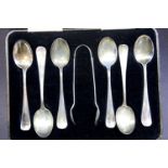 Set of six hallmarked silver teaspoons and sugar tongs in fitted box, assay Birmingham. P&P Group