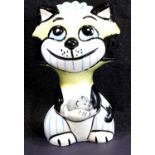 Lorna Bailey cat, Tom and Jerry, H: 13.5 cm. P&P Group 1 (£14+VAT for the first lot and £1+VAT for