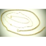 Two ladies 9ct gold necklaces, combined 5.7g. L: 47 cm. P&P Group 1 (£14+VAT for the first lot