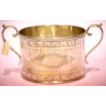 Victorian hallmarked silver sugar bowl, Sheffield assay 1842, 186g. P&P Group 1 (£14+VAT for the