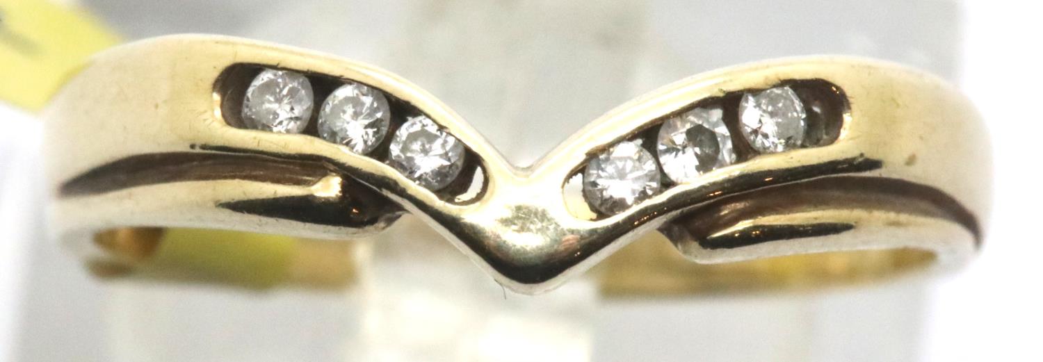 Ladies 9ct gold 1970s vintage six stone diamond wishbone ring, size N, 2.4g. P&P Group 1 (£14+VAT