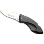 Buck USA first production knife, run 1 of 2500. P&P Group 1 (£14+VAT for the first lot and £1+VAT