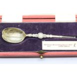 George VI boxed hallmarked silver Coronation anointing spoon, Sheffield assay 1937, L: 11 cm, 11g.