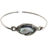 Ladies silver mother of pearl and marcasite adjustable vintage bangle. P&P Group 1 (£14+VAT for