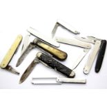 Quantity of mixed penknives. P&P Group 1 (£14+VAT for the first lot and £1+VAT for subsequent lots)