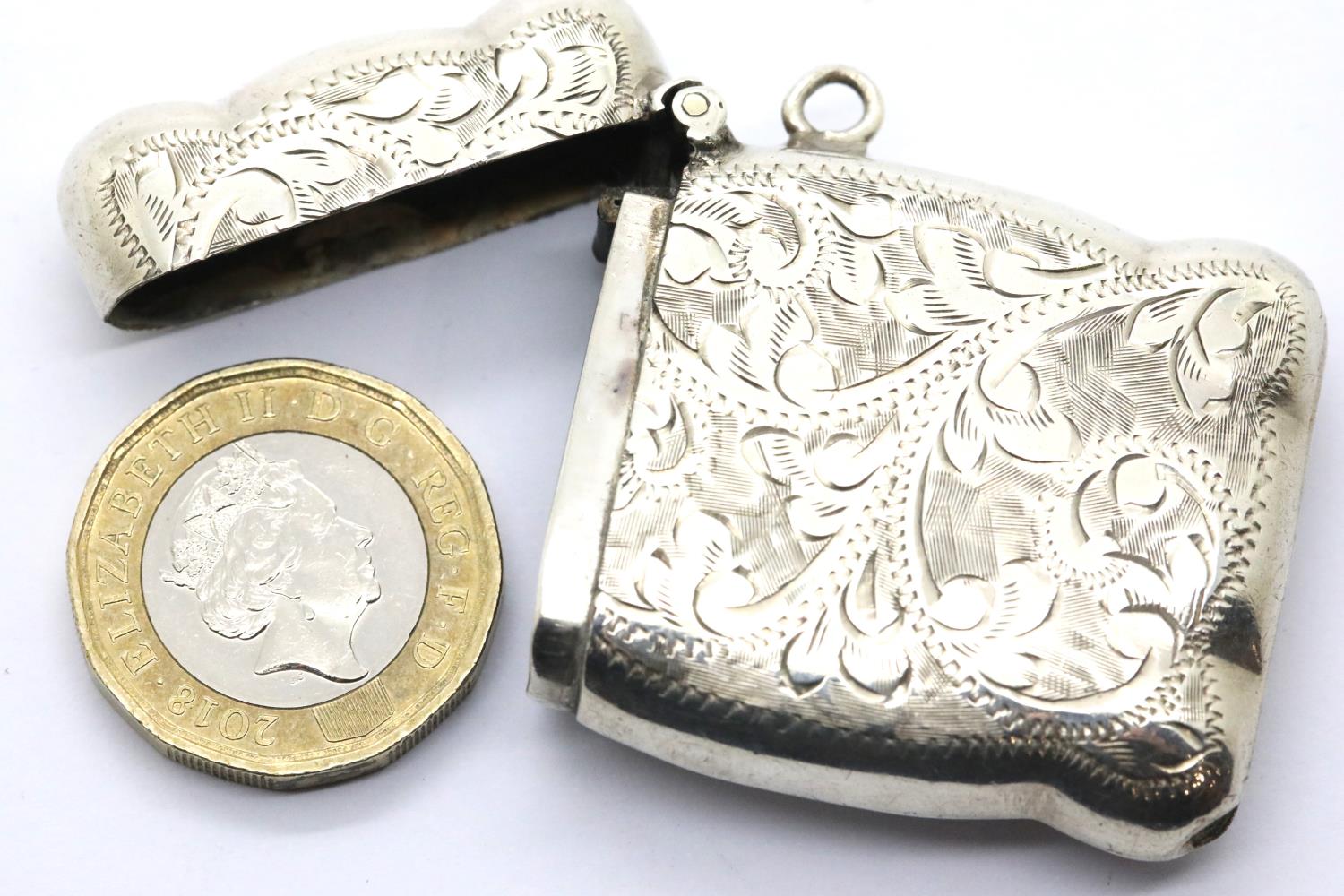 Victorian hallmarked silver vesta case, Birmingham assay 1869, L: 4.5 cm, 21g. P&P Group 1 (£14+