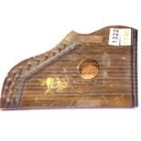 Vintage German autoharp. P&P Group 2 (£18+VAT for the first lot and £3+VAT for subsequent lots)