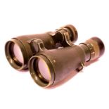 Pair of Vinlag Dienstglas binoculars, no 137533. P&P group 2 (£18+VAT for the first lot and £3+VAT