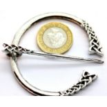 White metal penannular Nordic style cloak/brooch pin, D: 6 cm. P&P Group 1 (£14+VAT for the first