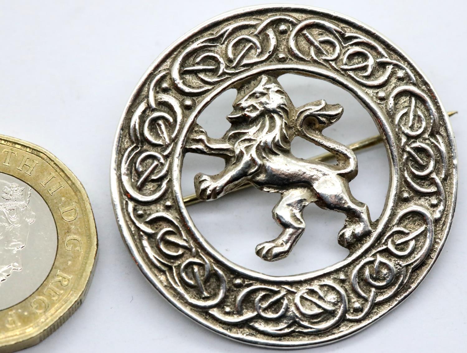 Scottish silver with rampant lion brooch with Celtic border, hallmarked Glasgow 1952, maker Robert