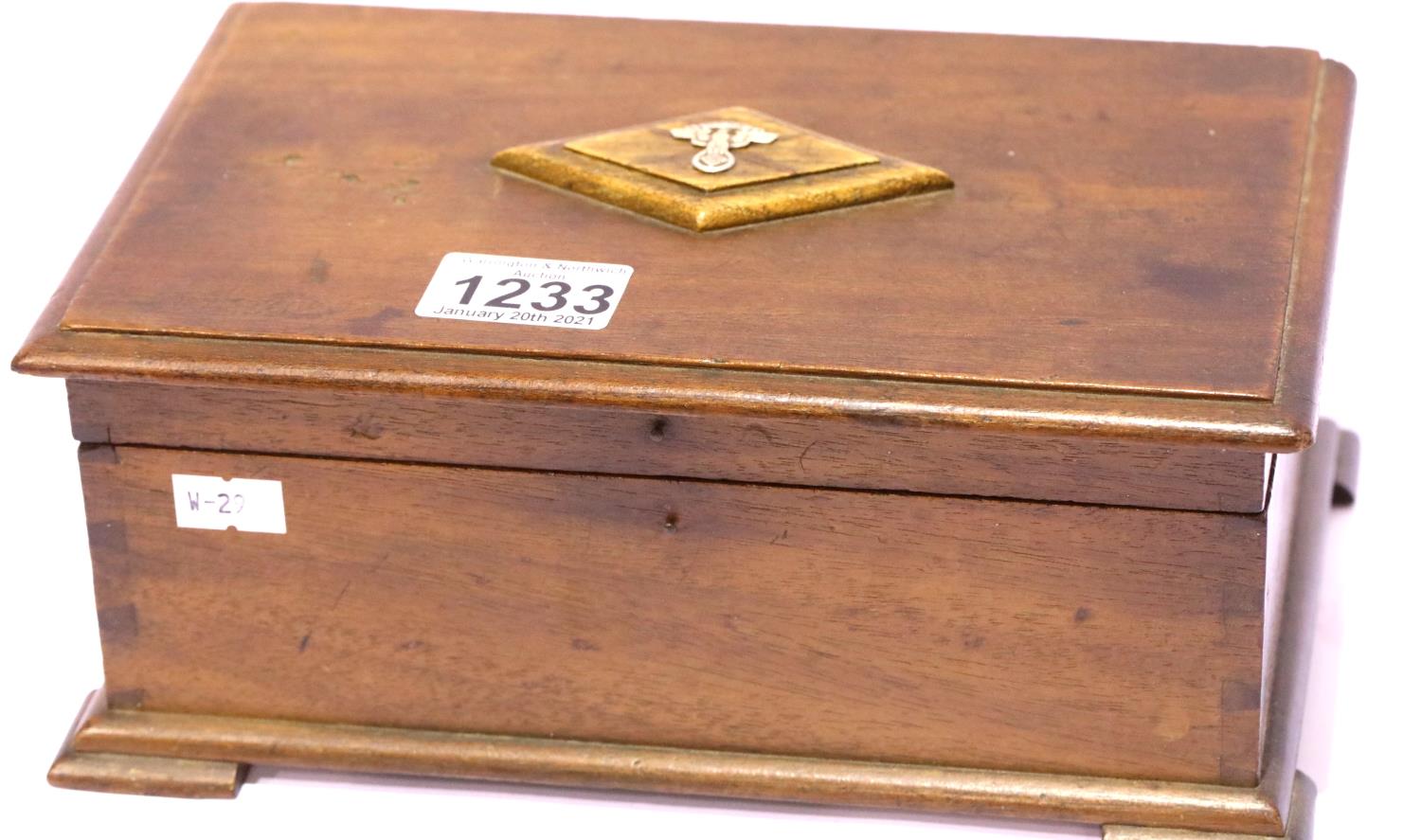 WWII German N.S.K.K memento box. P&P Group 2 (£18+VAT for the first lot and £3+VAT for subsequent