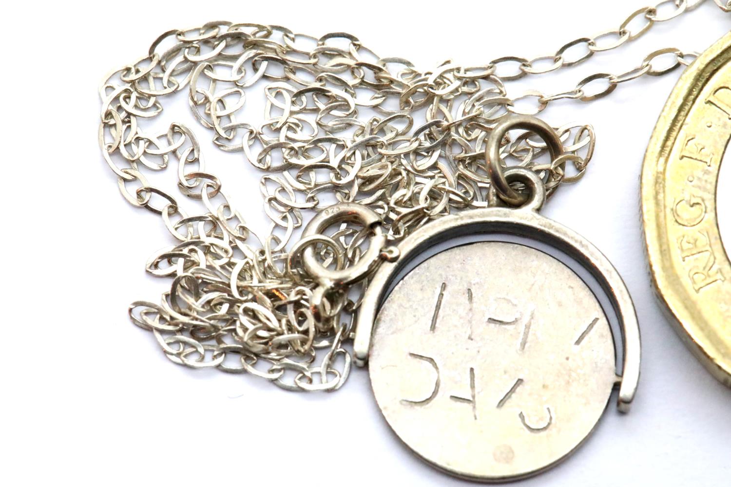 Silver Happy Days flip over pendant on 20'' sterling silver chain. P&P Group 1 (£14+VAT for the