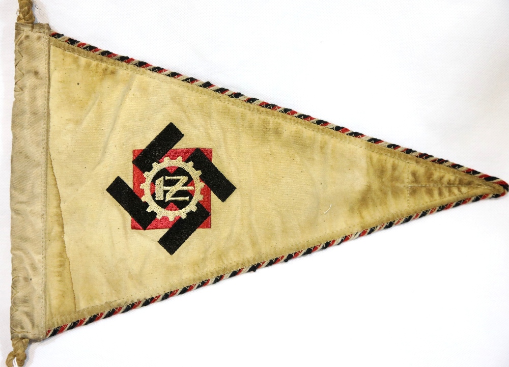 German Third Reich type TENO pennant, L: 33 cm. P&P Group 1 (£14+VAT for the first lot and £1+VAT