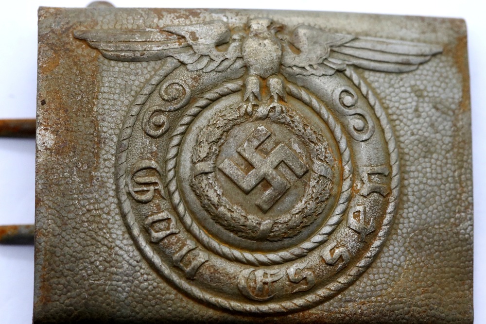 German WWII type SS belt buckle. P&P Group 1 (£14+VAT for the first lot and £1+VAT for subsequent