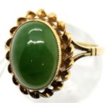 9ct gold ring set with a jade cabochon, size P/Q, 3.9g. P&P Group 1 (£14+VAT for the first lot