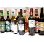 Mixed alcohol including whisky. Not available for in-house P&P, contact Paul O'Hea at Mailboxes on