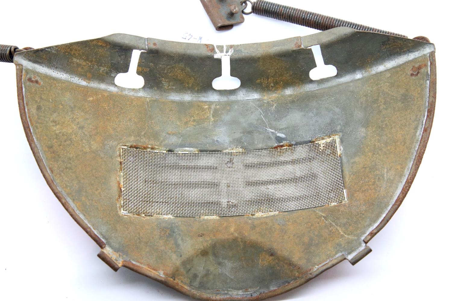 WWII Rare A.R.P Quick Action Visor. Attaches to a British A.R.P Helmet. P&P Group 2 (£18+VAT for the - Image 2 of 2