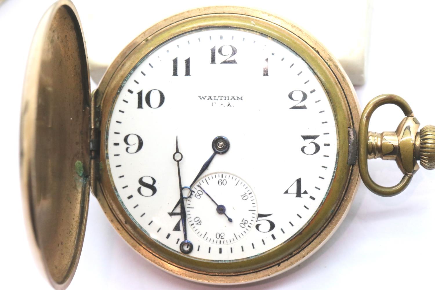 Waltham gold plated full hunter pocket watch, not working. P&P Group 1 (£14+VAT for the first lot