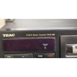 Teac V615 stereo cassette deck. P&P Group 3 (£25+VAT for the first lot and £5+VAT for subsequent