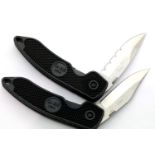 Two new old stock American KA-BAR folding knives (blade length 8 cm). P&P Group 2 (£18+VAT for the