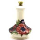 Moorcroft white ground Pansy lamp, H: 22 cm. P&P Group 2 (£18+VAT for the first lot and £3+VAT for