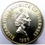 1996 - Guernsey - 70 years QEII - Five pound coin. P&P Group 1 (£14+VAT for the first lot and £1+VAT