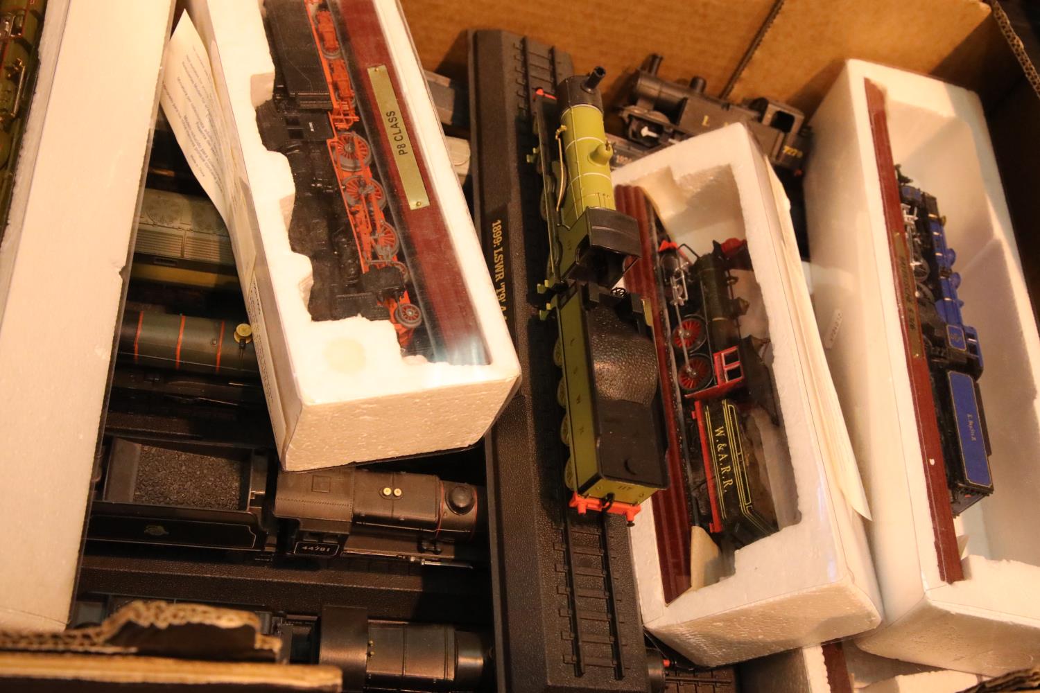 A box of collectable mounted model locomotives. Not available for in-house P&P, contact Paul O'Hea