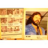 Signed photo and souvenir poster program by the Country singer Moe Bandy. P&P Group 1 (£14+VAT for