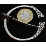 Antique type viking cloak pin. P&P Group 1 (£14+VAT for the first lot and £1+VAT for subsequent