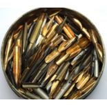 Tin containing gold plated and other writing nibs. P&P Group 1 (£14+VAT for the first lot and £1+VAT