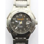 Gents Timberland steel wristwatch on a stainless steel bracelet, working at lotting. P&P Group 1 (£