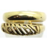 Two 9ct gold bands, size Q. 5.1g. P&P Group 1 (£14+VAT for the first lot and £1+VAT for subsequent