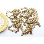 Fine 9ct gold chain. 2.9g. L: 60 cm. P&P Group 1 (£14+VAT for the first lot and £1+VAT for