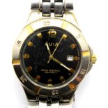 Gents Avia stainless steel cased divers 100m wristwatch on a stainless steel bracelet, working at