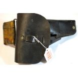 Vintage brown leather holster. P&P Group 2 (£18+VAT for the first lot and £3+VAT for subsequent