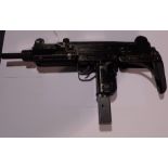 Marushin PFC Uzi sub machine gun 1970/80's. P&P Group 3 (£25+VAT for the first lot and £5+VAT for