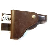 Unknown maker leather holster. P&P Group 2 (£18+VAT for the first lot and £3+VAT for subsequent