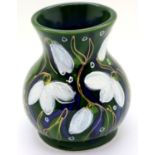 Anita Harris Snowdrop vase, H: 11 cm. P&P Group 2 (£18+VAT for the first lot and £3+VAT for
