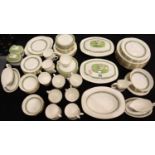 Royal Doulton dinnerware in the Rondelay pattern, 112 pieces. Not available for in-house P&P,